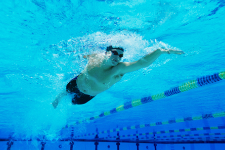 DNA-damaging disinfection by-products found in pool water