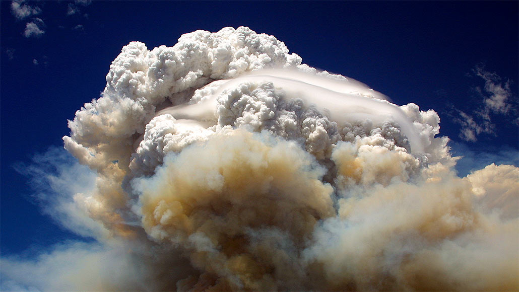 Wildfire smoke clouds sky, hurts air quality on East Coast