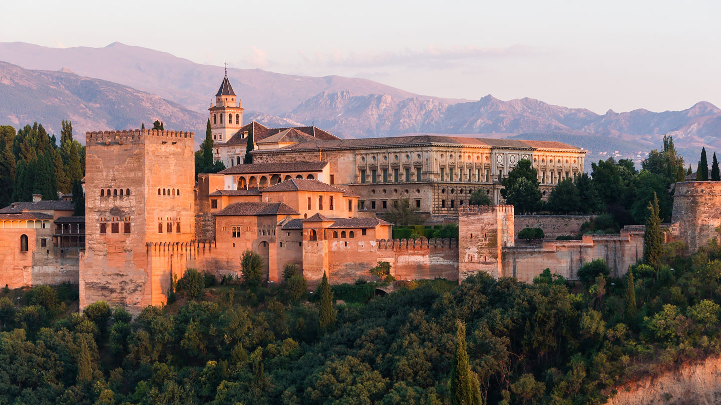 Why once-gold ceilings in Spain’s Alhambra palace have purple stains